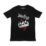 Playera negra con diseño de Judas Priest, vista frontal