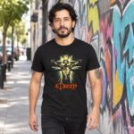Modelo con playera negra de 4 en calle con grafiti