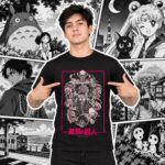 Modelo con playera negra de 6 en manga japonés