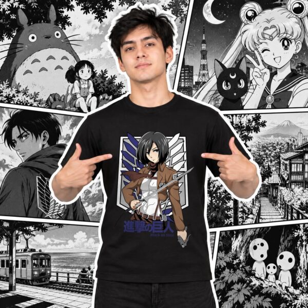 Modelo con playera negra de 11 en manga japonés