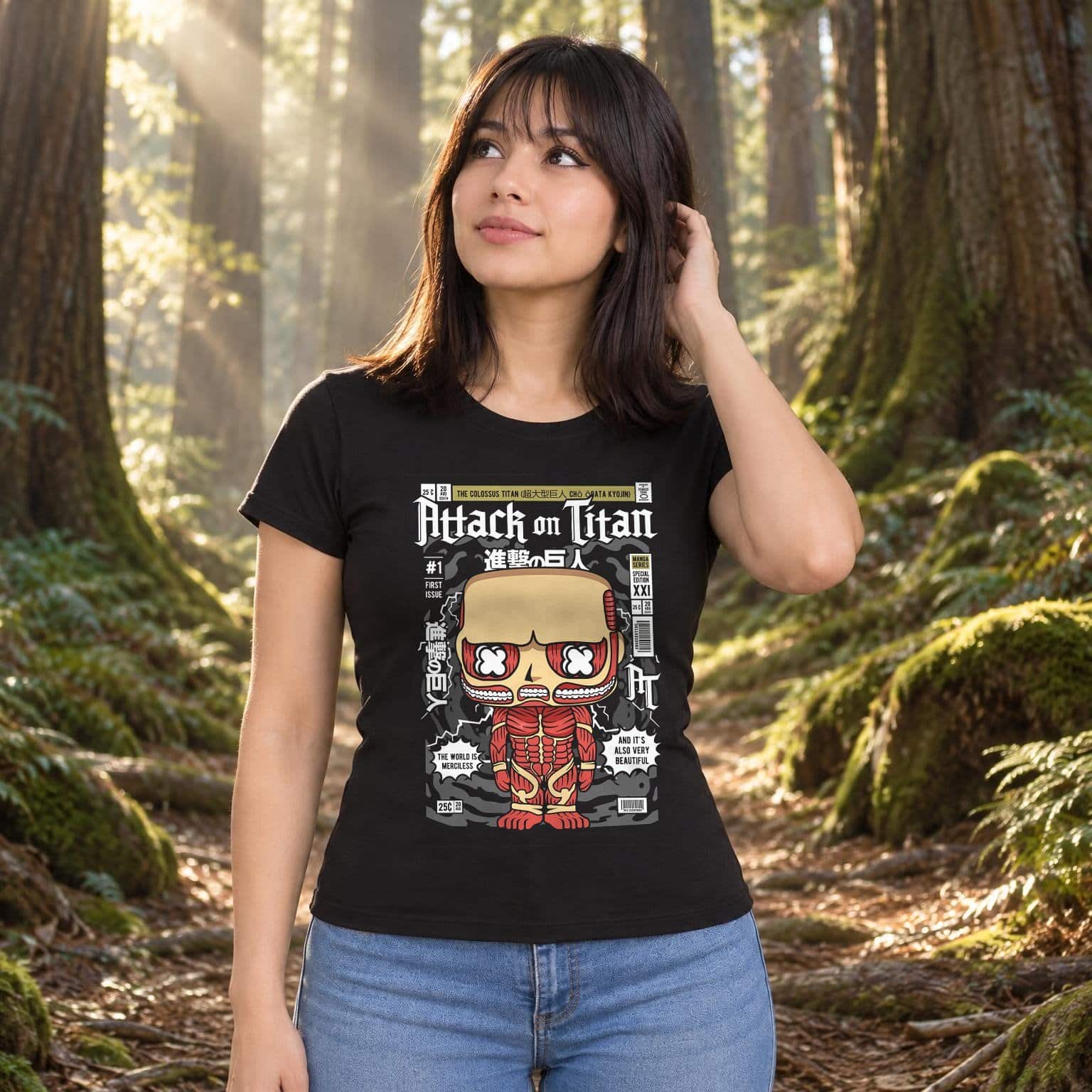 Modelo con playera negra corte dama de Attack on Titan en bosque de árboles gigantes modelo 2