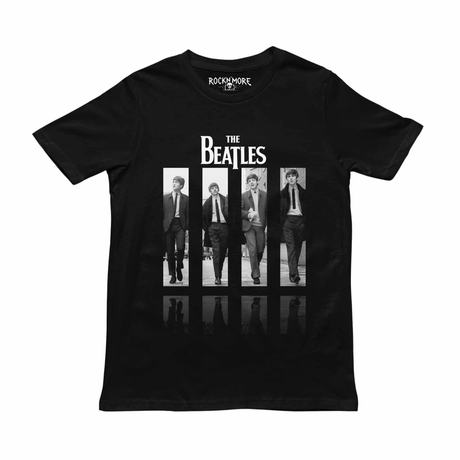 Playera negra con diseño de The Beatles en cuatro paneles blanco y negro y logo de la banda