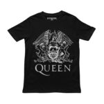 Playera negra con el escudo real de Queen en blanco: fénix, leones coronados y logotipo