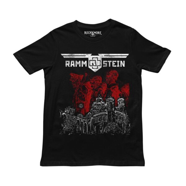 Playera negra con diseño de Rammstein: castillo blanco y siluetas rojas bajo el logotipo de la banda